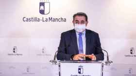 Jesús Fernández Sanz, consejero de Sanidad de Castilla-La Mancha, este martes en rueda de prensa