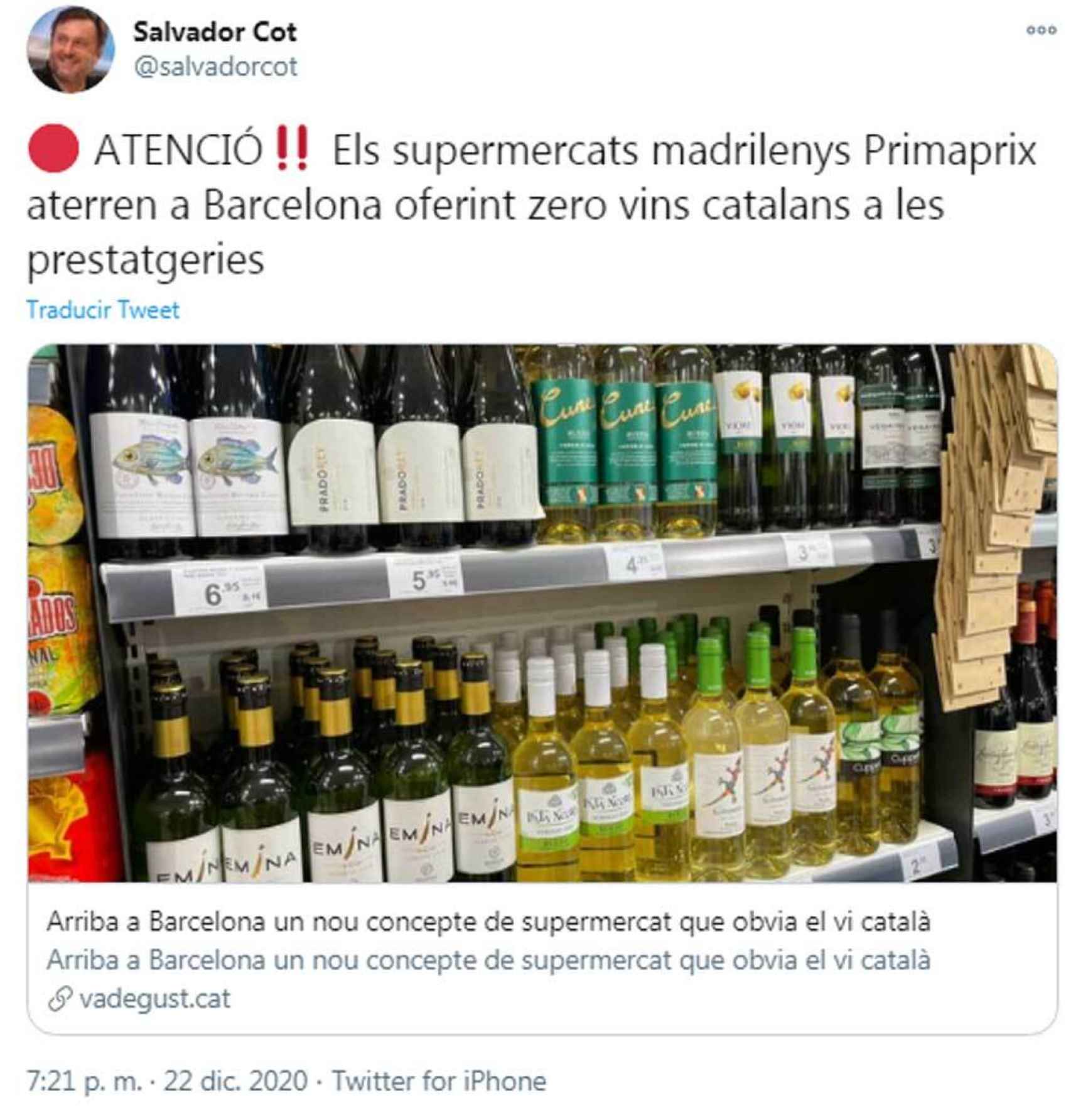 Salvador Cot señala en Twitter al establecimiento por no disponer de vinos catalanes.