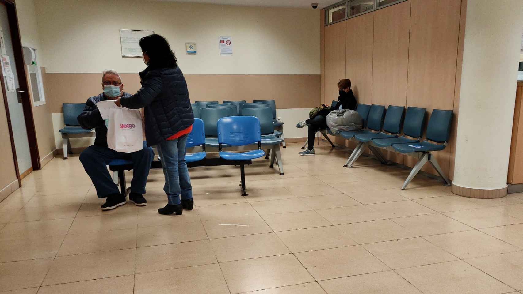 Sala de espera de Urgencias del Hospital Gregorio Marañón, esta Nochebuena.