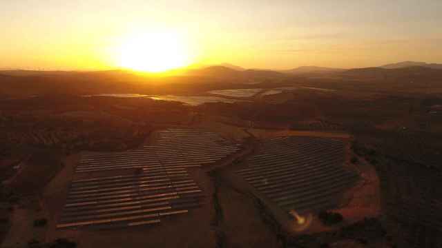 Endesa conecta a la red dos plantas solares en Málaga (86 MW) por 60 millones