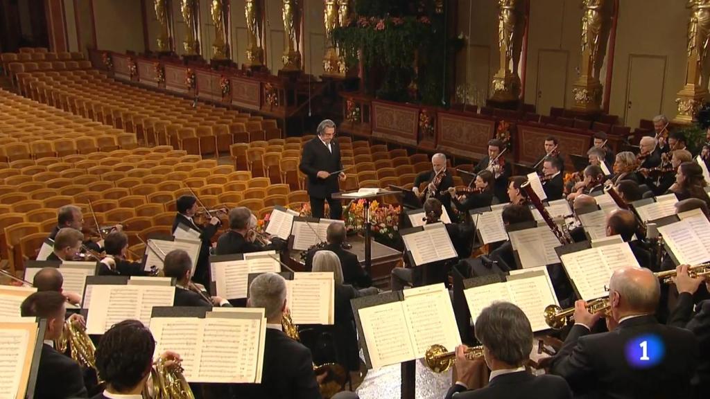 Concierto de Año Nuevo con la sala vacía