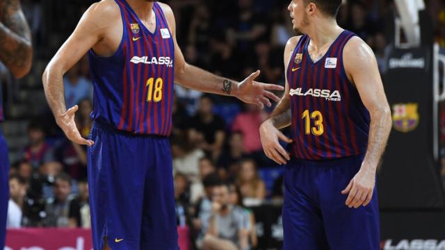 Oriola y Heurtel durante un partido del FC Barcelona