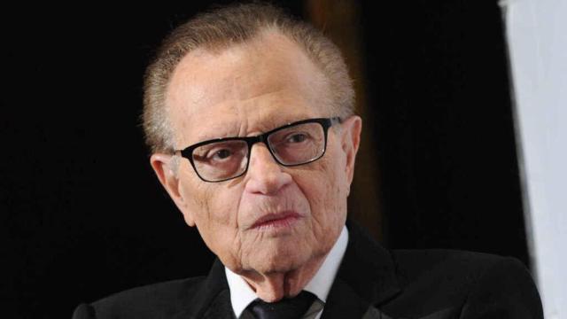 El presentador Larry King.