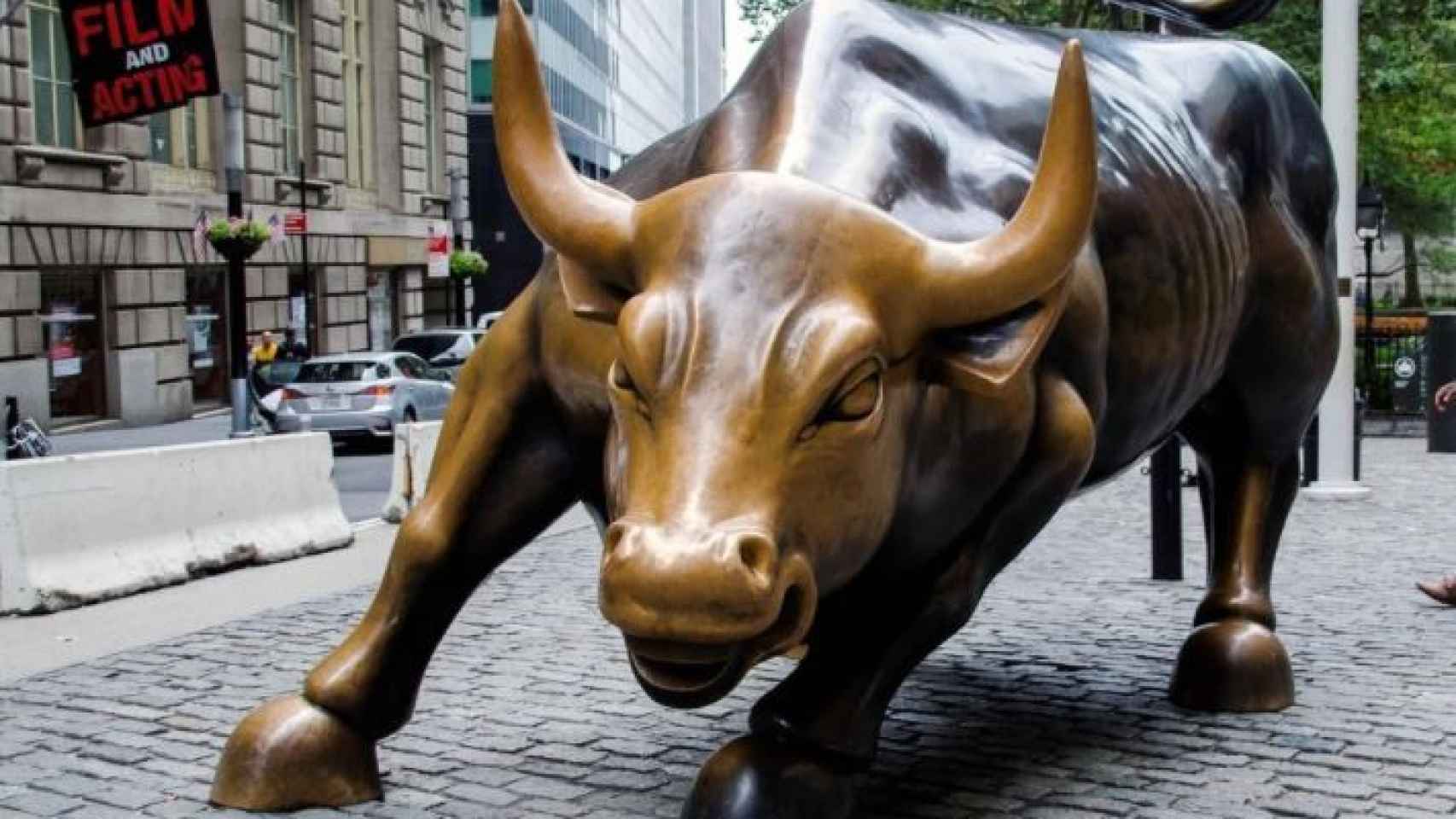 Escultura del toro de Wall Street, símbolo del optimismo del mercado.