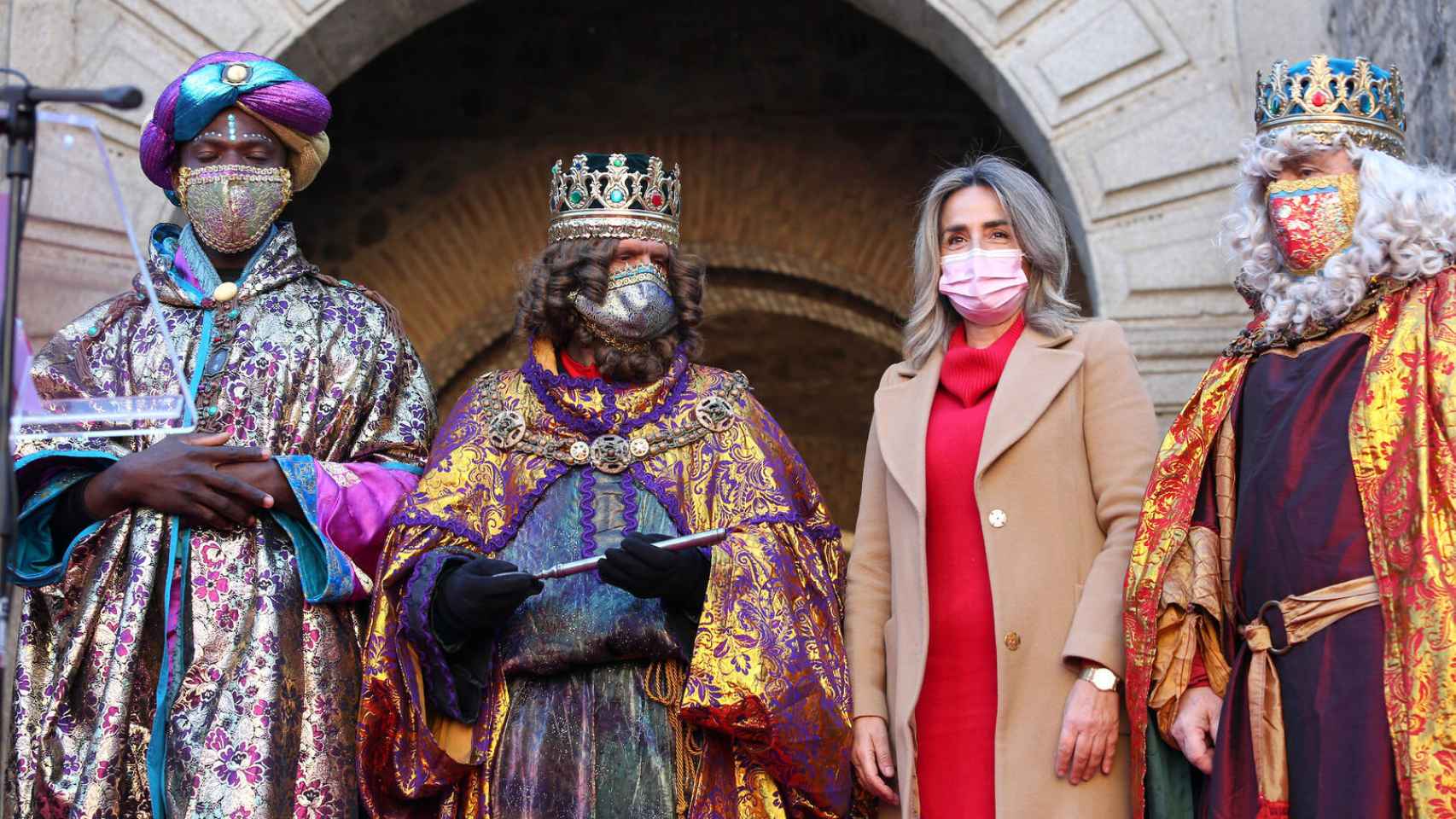 Los Reyes Magos hacen felices a cientos de toledanos en Bisagra 1