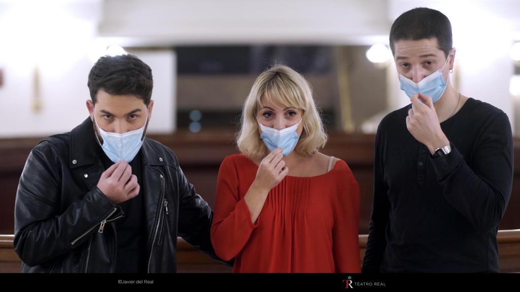 Rafael Villalobos (director de escena), Lola Blasco (autora del libreto), Germán Alonso (compositor).