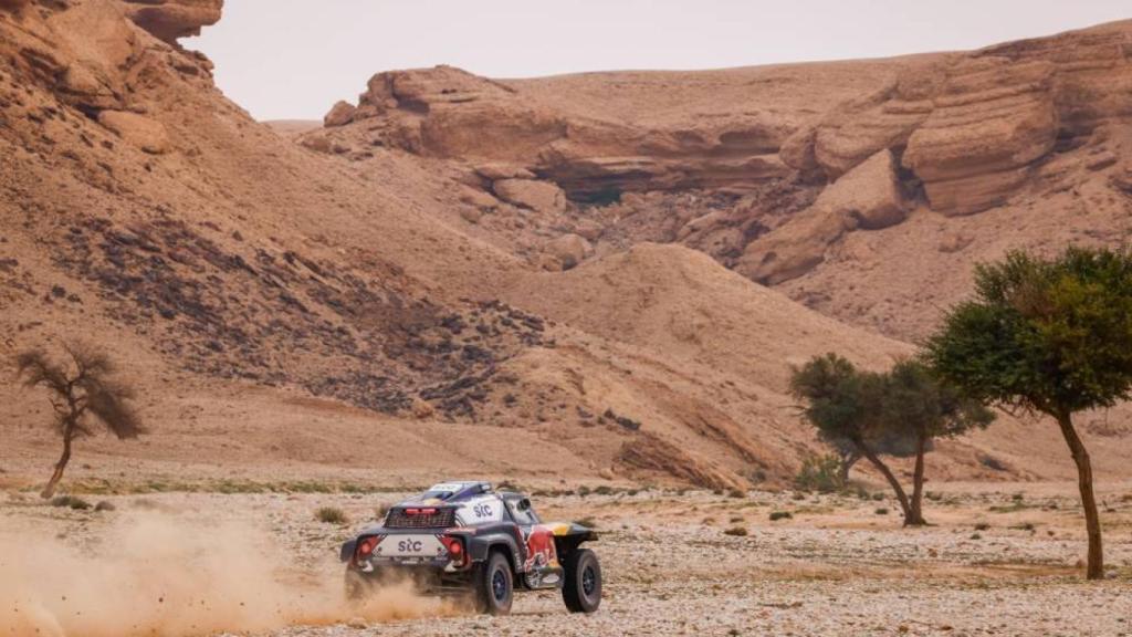 Carlos Sainz en la etapa 5 del Rally Dakar 2021