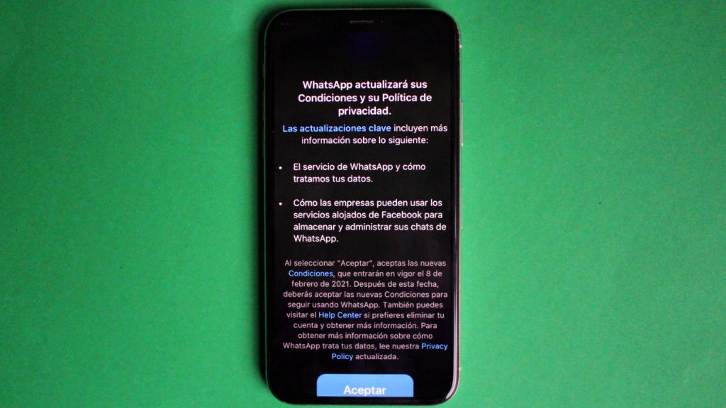 WhatsApp recula y cambia la fecha para aceptar sus nuevas condiciones de uso