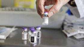 Primeras dosis de la vacuna de Pfizer recibidas por la Comunidad Valenciana el 27 de diciembre. EE