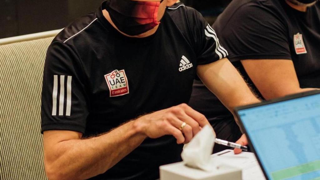 Kristoff durante el proceso de vacunación