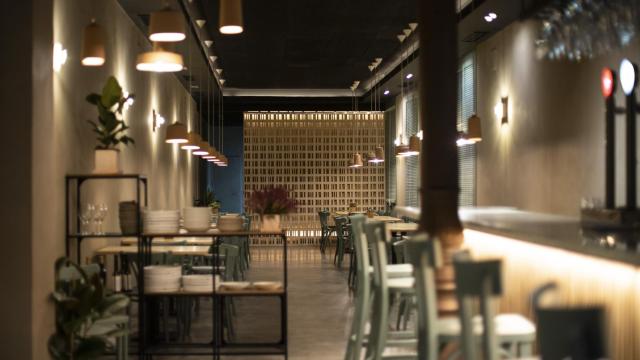 Casa Mortero, la nueva cocina de guisos y brasas en Madrid