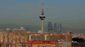 Imagen de archivo de la tradicional boina de contaminación de Madrid.