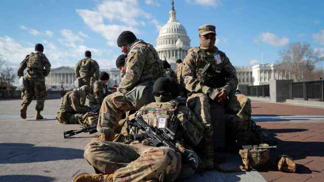 Tropas de la Guardia Nacional frente al Capitolio de EEUU en Washington.