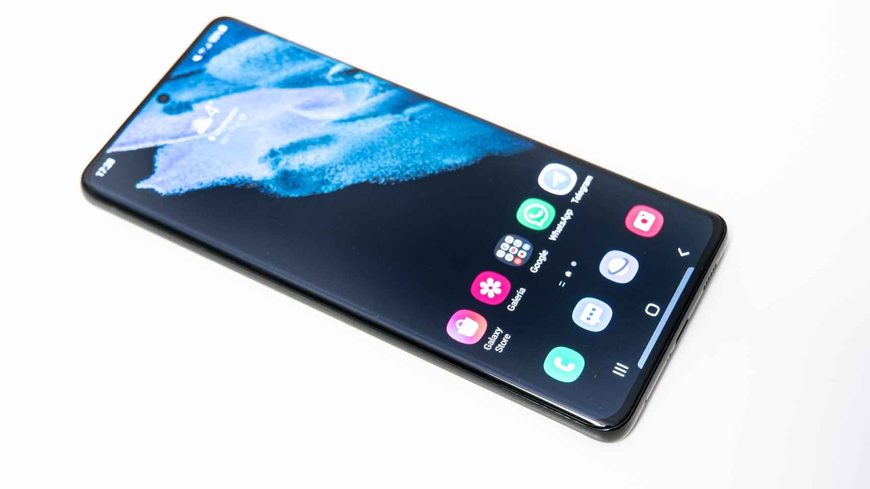 El Samsung Galaxy S21 Ultra tiene una pantalla de 6,8 pulgadas.