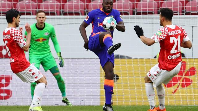 Dayot Upamecano, durante un partido con el RB Leipzig