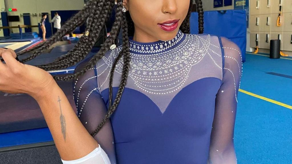 Nia Dennis, la gimnasta de moda. Foto: Instagram (niaadennis)