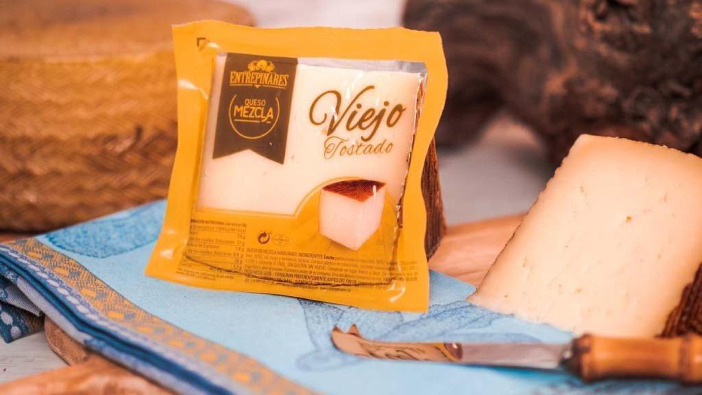 La famosa cuña de queso viejo que vende Mercadona.