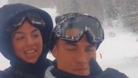 Cristiano Ronaldo y Georgina Rodríguez, en la nieve