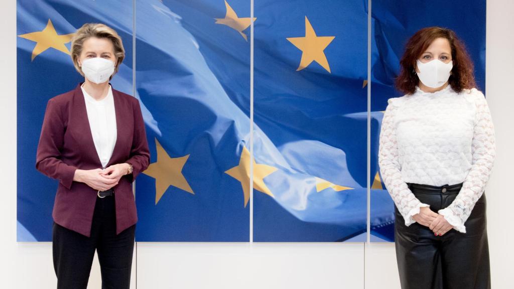Ursula von der Leyen se ha reunido este martes con la jefa del grupo socialista en la Eurocámara, Iratxe García