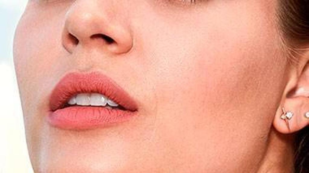 El resultado tras aplicar la máscara de pestañas de Maybelline.