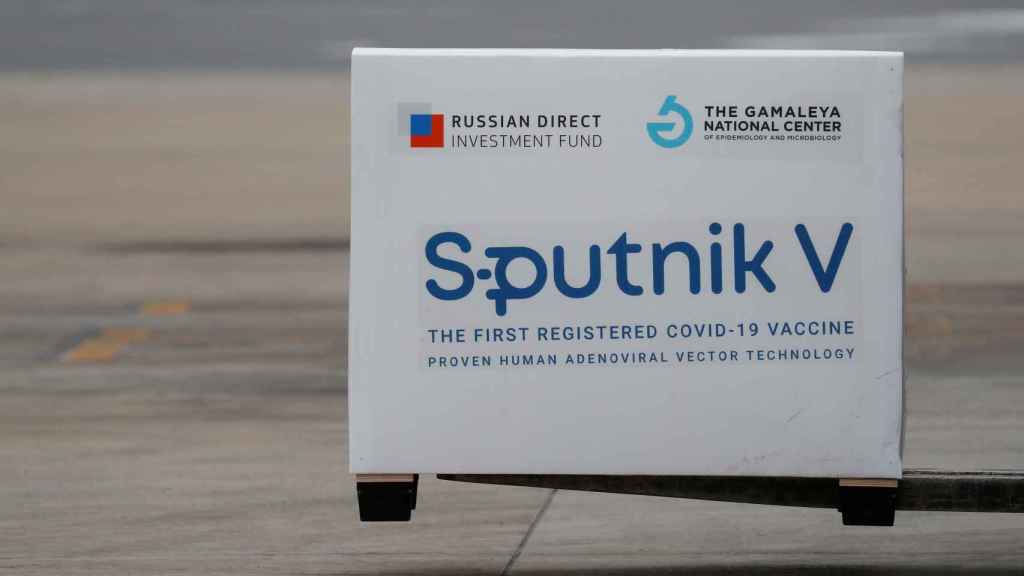 Por qué la Unión Europea no usará la vacuna rusa Sputnik