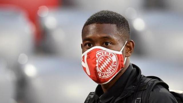 David Alaba, con una mascarilla del Bayern Múnich