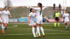 Asllani, celebra uno gol con el Real Madrid Femenino