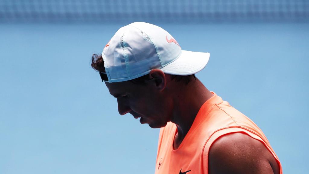 Nadal, durante su entrenamiento del domingo en Melbourne.