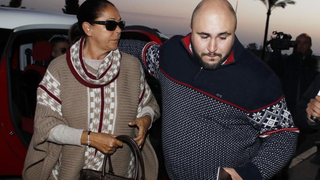 Kiko Rivera junto a su madre en una imagen de archivo.