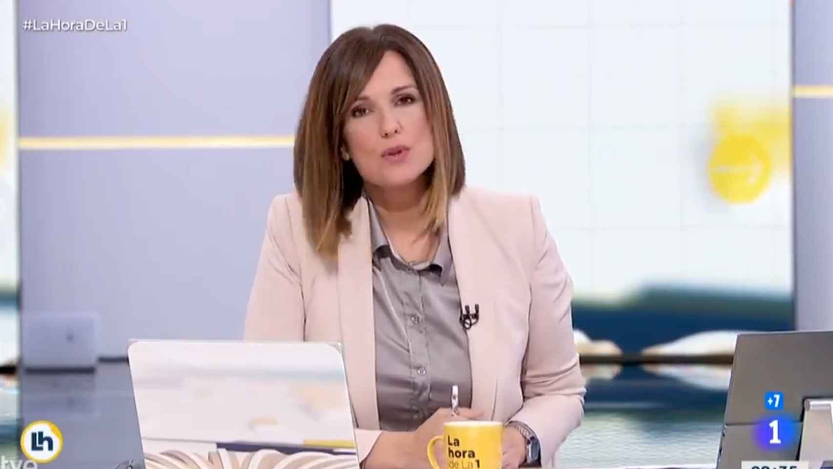 Mónica López, presentadora de 'La Hora de La 1', en su disculpa por el rótulo sobre la Princesa Leonor.