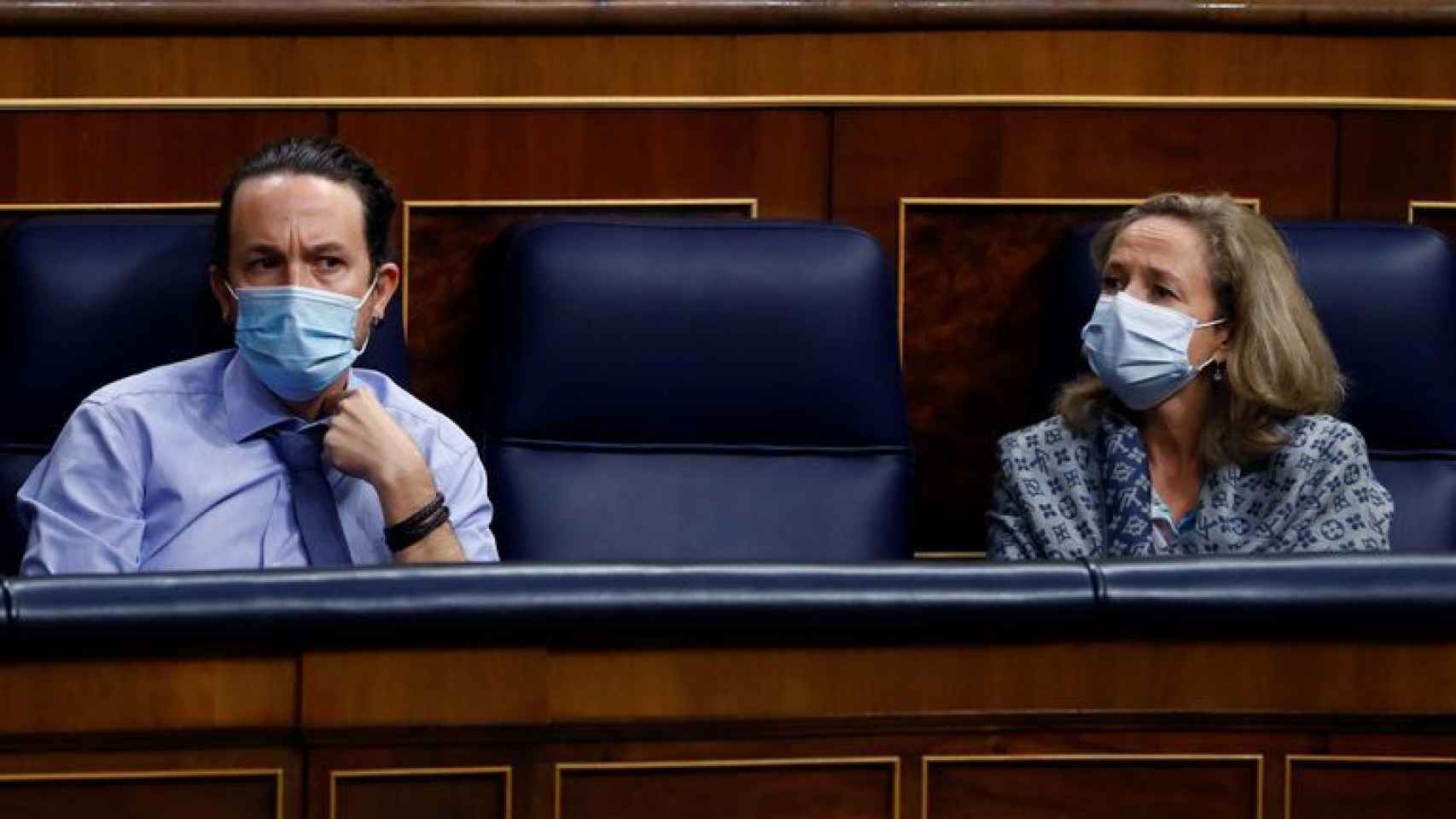 Pablo Iglesias y Nadia Calviño, en el Congreso de los Diputados.