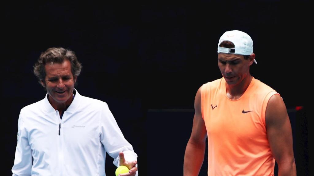 Nadal y Francis Roig durante un entrenamiento en Melbourne Park.