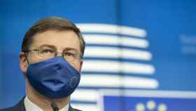El vicepresidente económico de la Comisión, Valdis Dombrovskis, durante la rueda de prensa de este martes