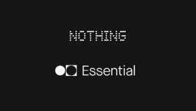 Logos de Essential y Nothing.