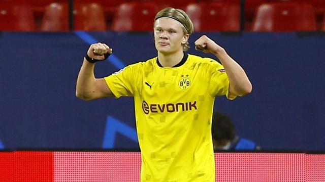 Erling Haaland celebra un gol con el Borussia Dortmund en la Champions League