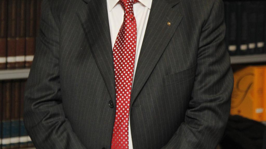 Enrique Loewe.
