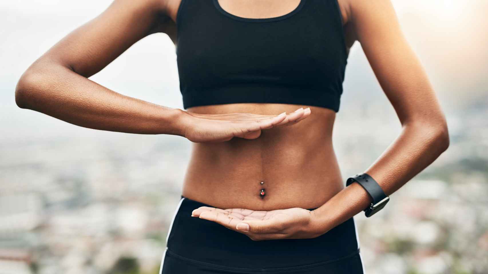 Abdomen plano: el ejercicio para tonificar y reducir la grasa abdominal