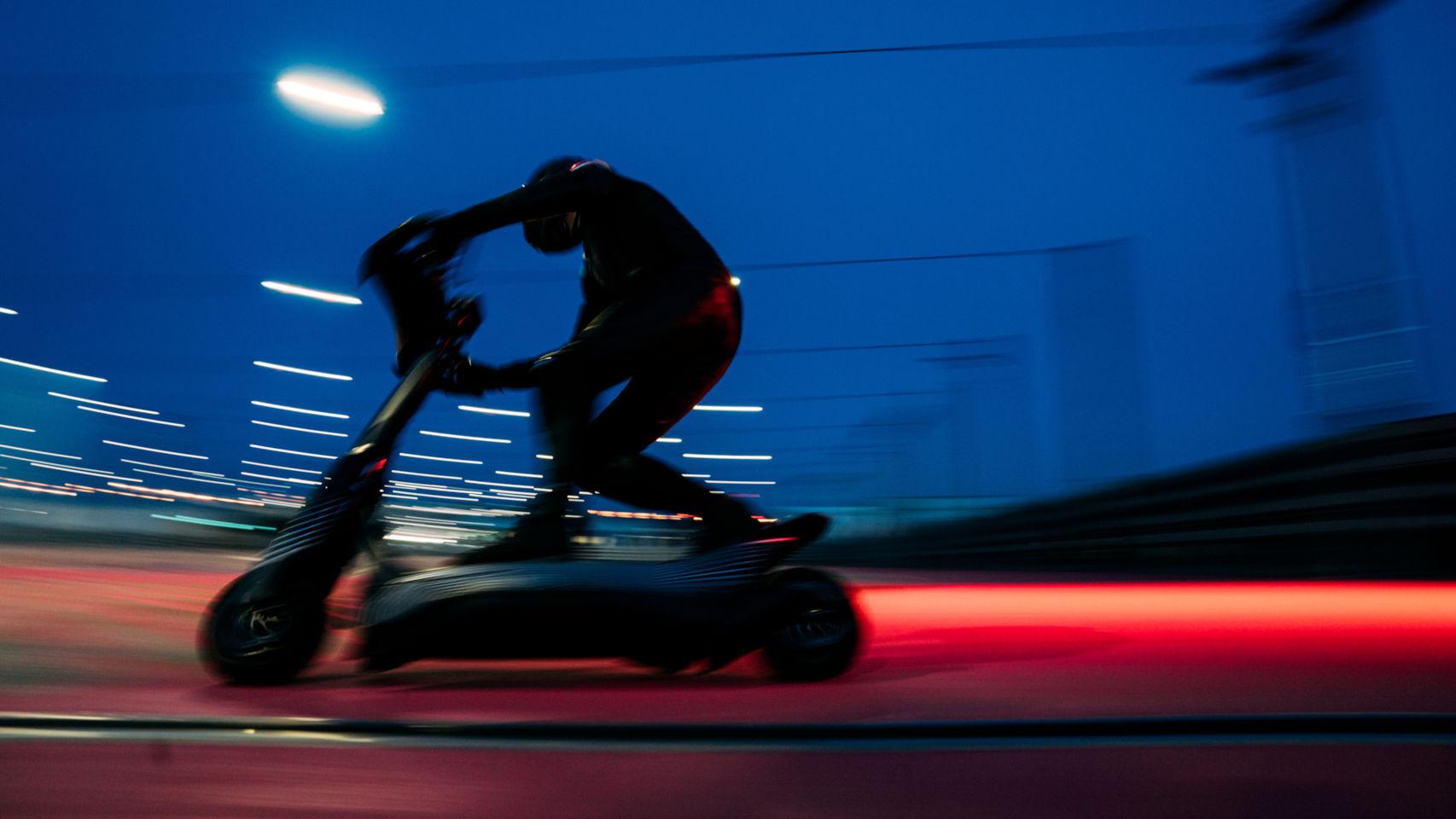 Xiaomi presenta un patinete eléctrico inspirado en el equipo