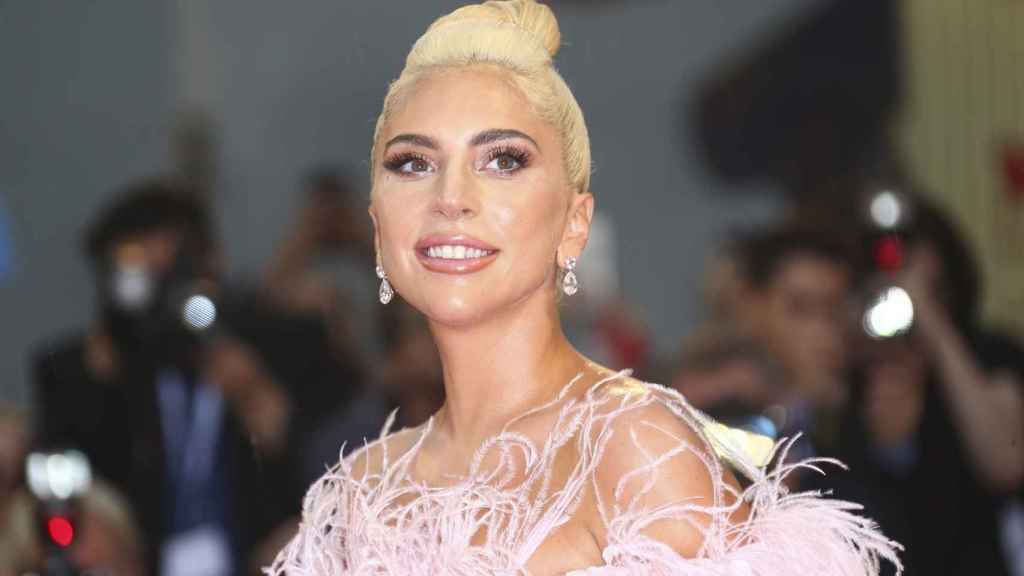Lady Gaga confesó en 2017 que la padece.