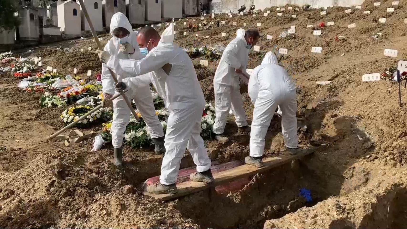 Los sepultureros de Portugal no piensan en desconfinar