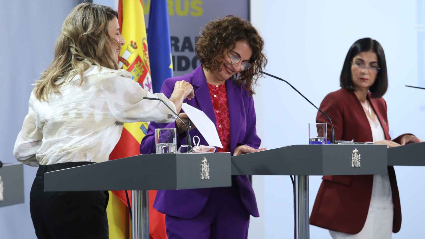 Yolanda Díaz, María Jesús Montero y Carolina Darias