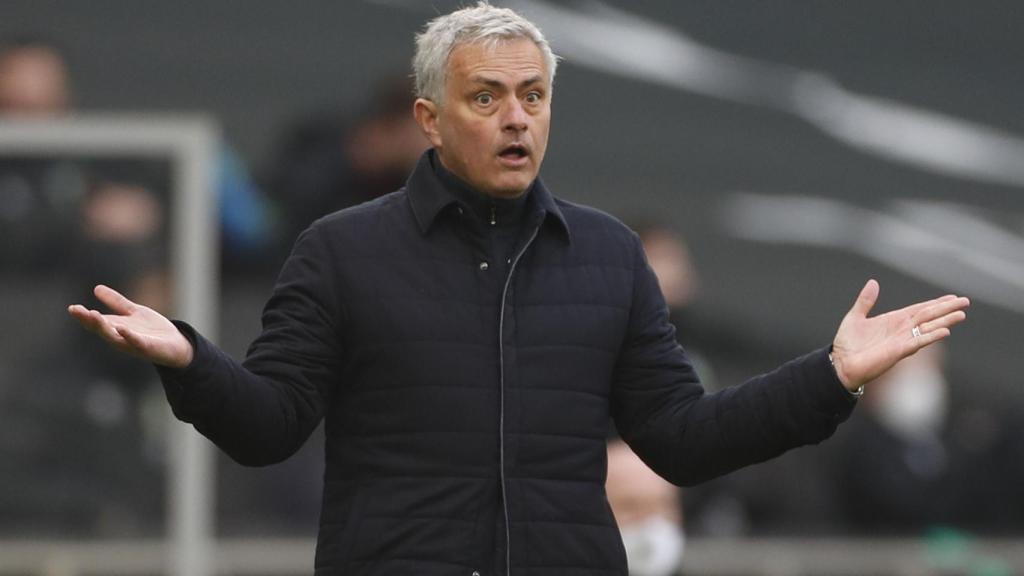 José Mourinho, en un partido del Tottenham en la temporada 2020/2021