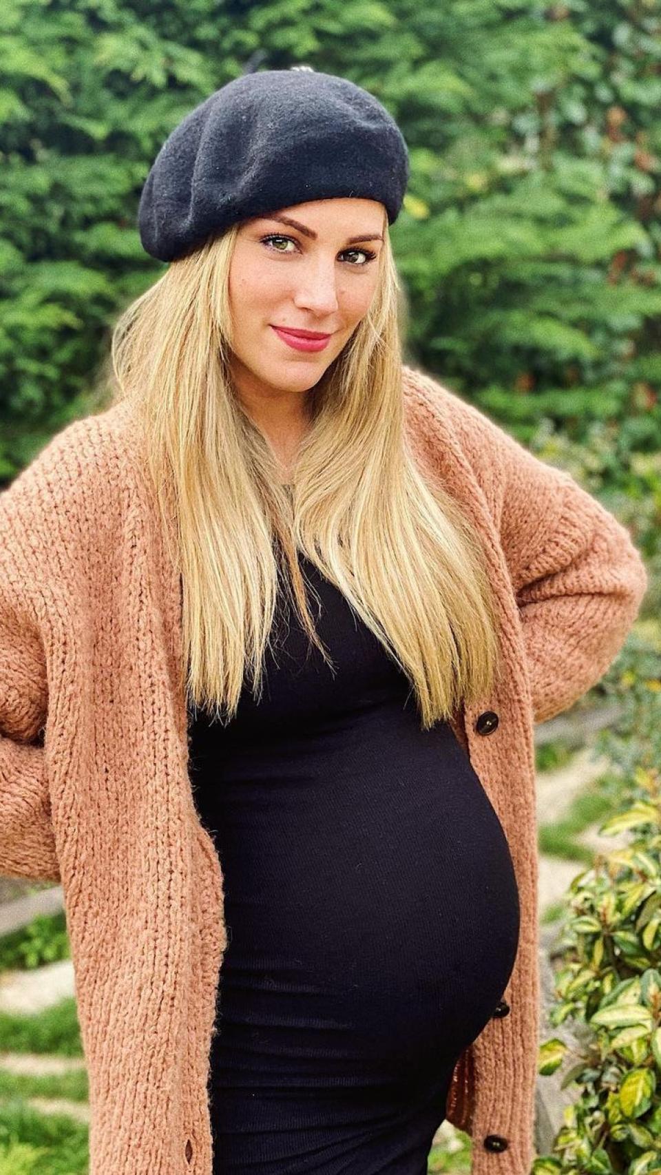 Esta es la última imagen que compartió la cantante antes de dar a luz.