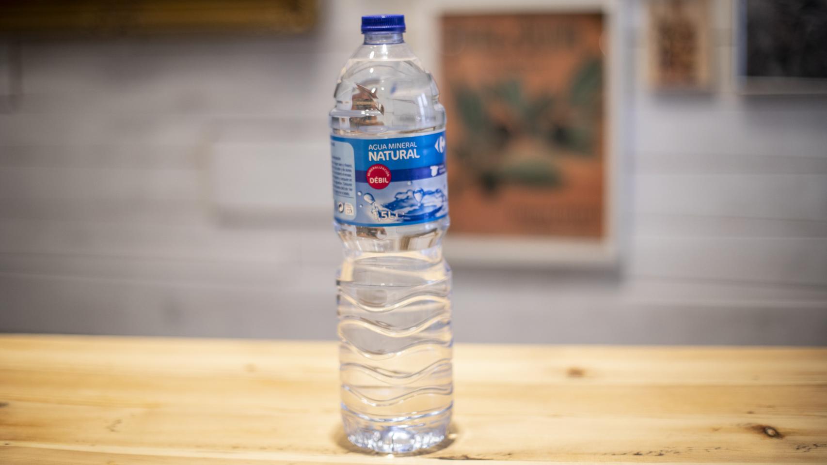 Agua mineral natural de mineralización muy débil botella 1 l · BEZOYA ·  Supermercado El Corte Inglés El Corte Inglés