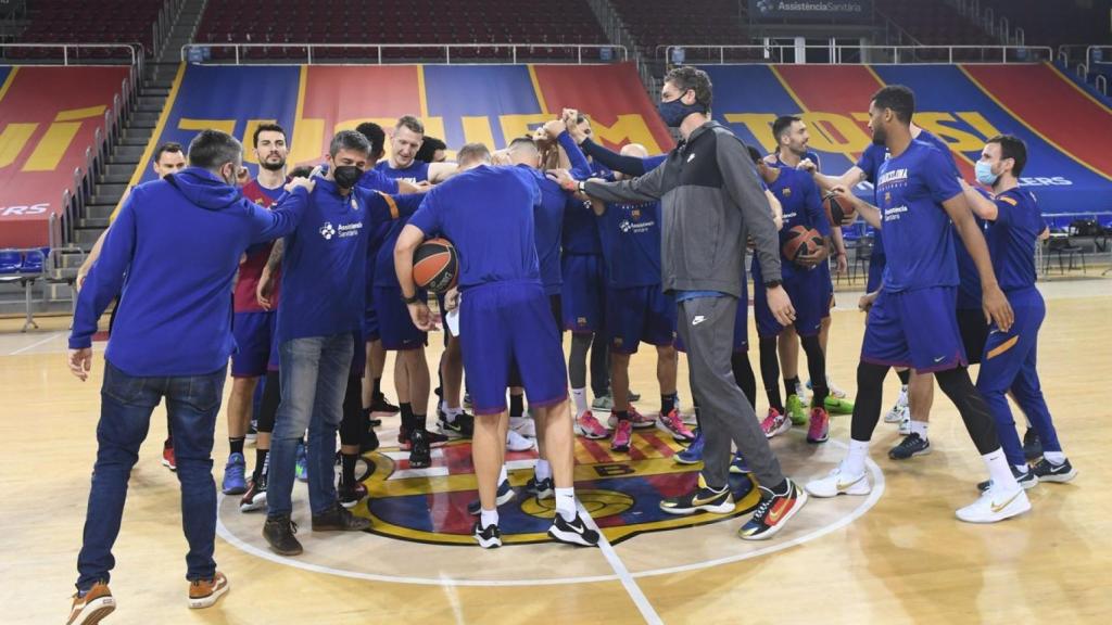 Pau Gasol Y Su Primer Dia En El Barca Toma De Contacto Con El Equipo