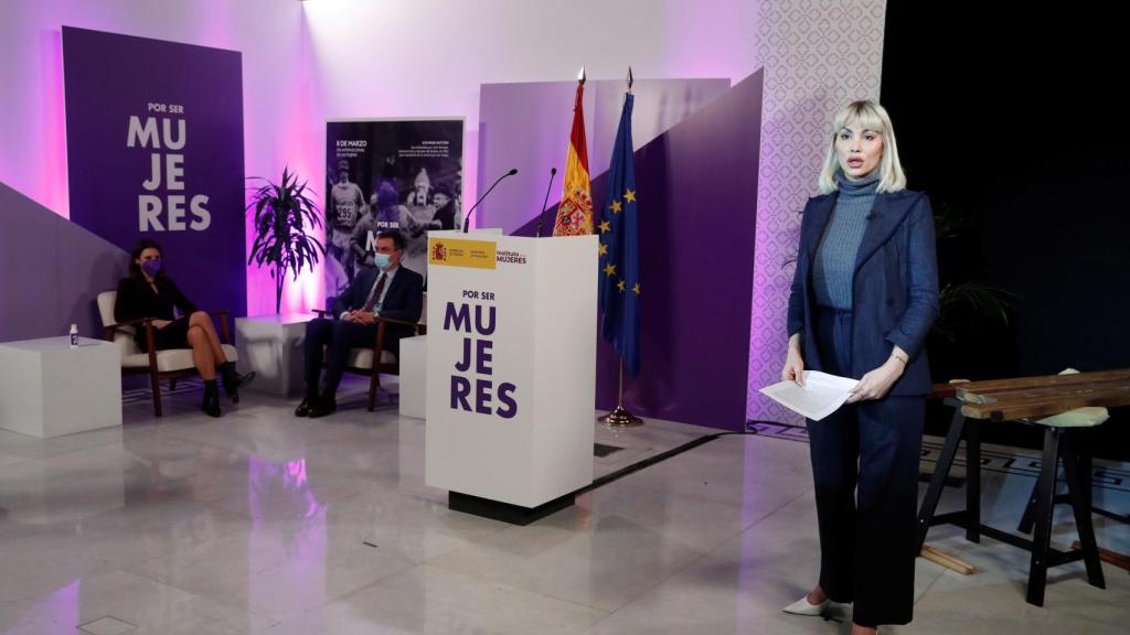 La actriz Daniela Santiago, en el acto institucional del Ministerio de Igualdad por el 8-M.
