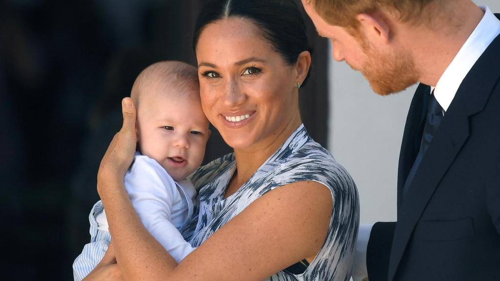Los duques de Sussex junto a su hijo, Archie.