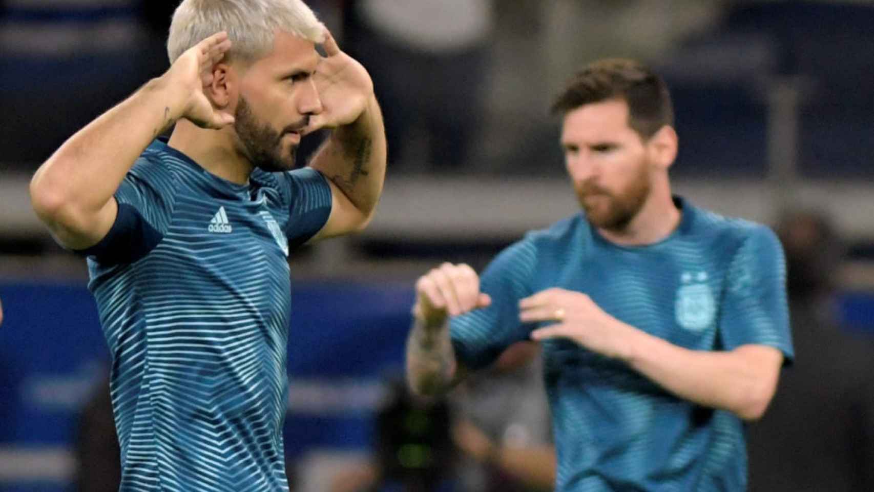 Kún Agüero y Messi, con la selección de Argentina