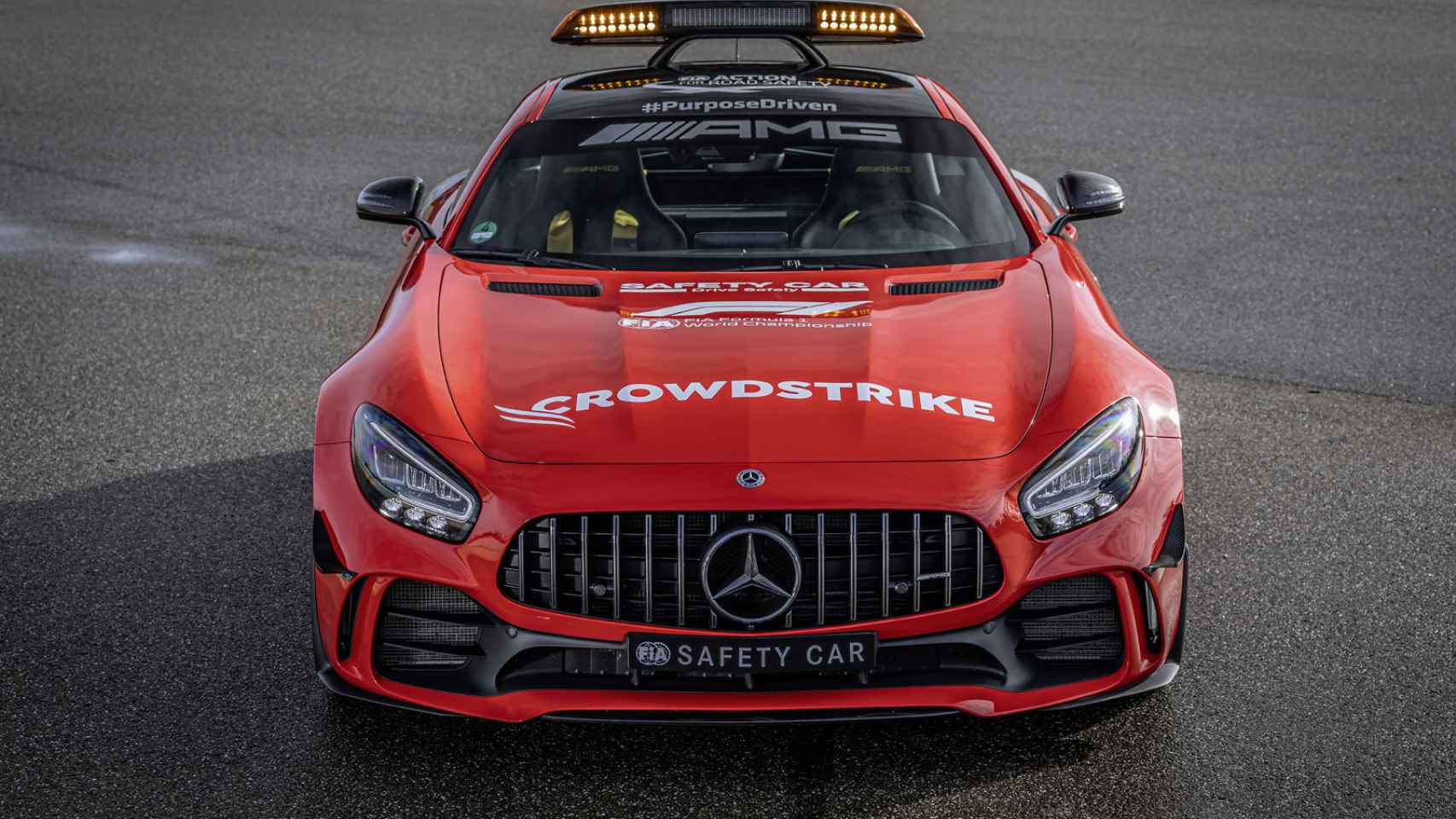 Imagen del coche de seguridad de Mercedes para la temportada 2021.