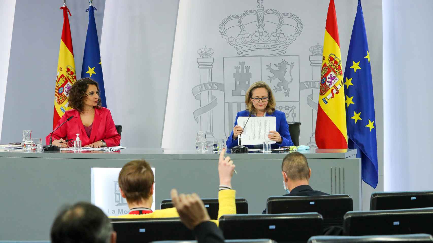 María Jesús Montero y Nadia Calviño, tras el Consejo de Ministros.
